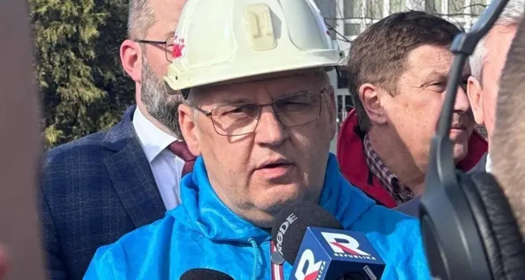 Skandal w kopalni "Silesia". Rząd mówił o braku zwolnień, a na bruk trafia 120 osób, w tym szef "Solidarności"