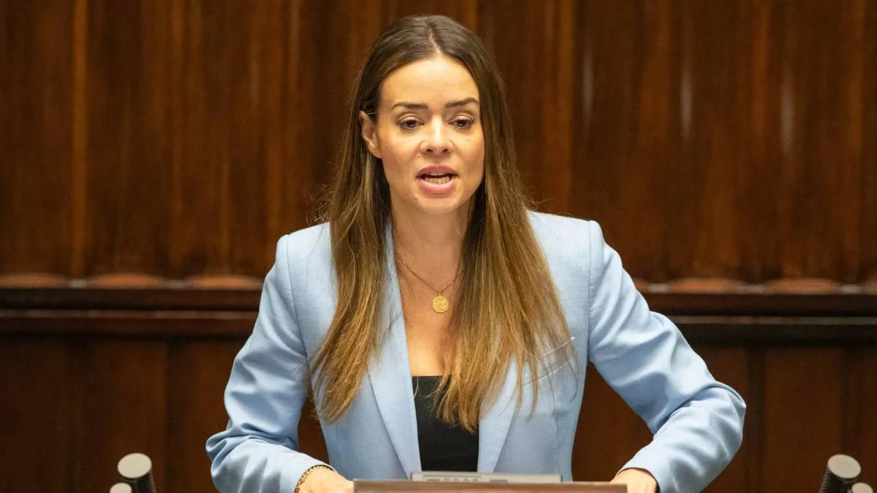 "Wąsaty wujek, którego trzeba trochę spacyfikować". Szokujące słowa Leo o Polsce 2050