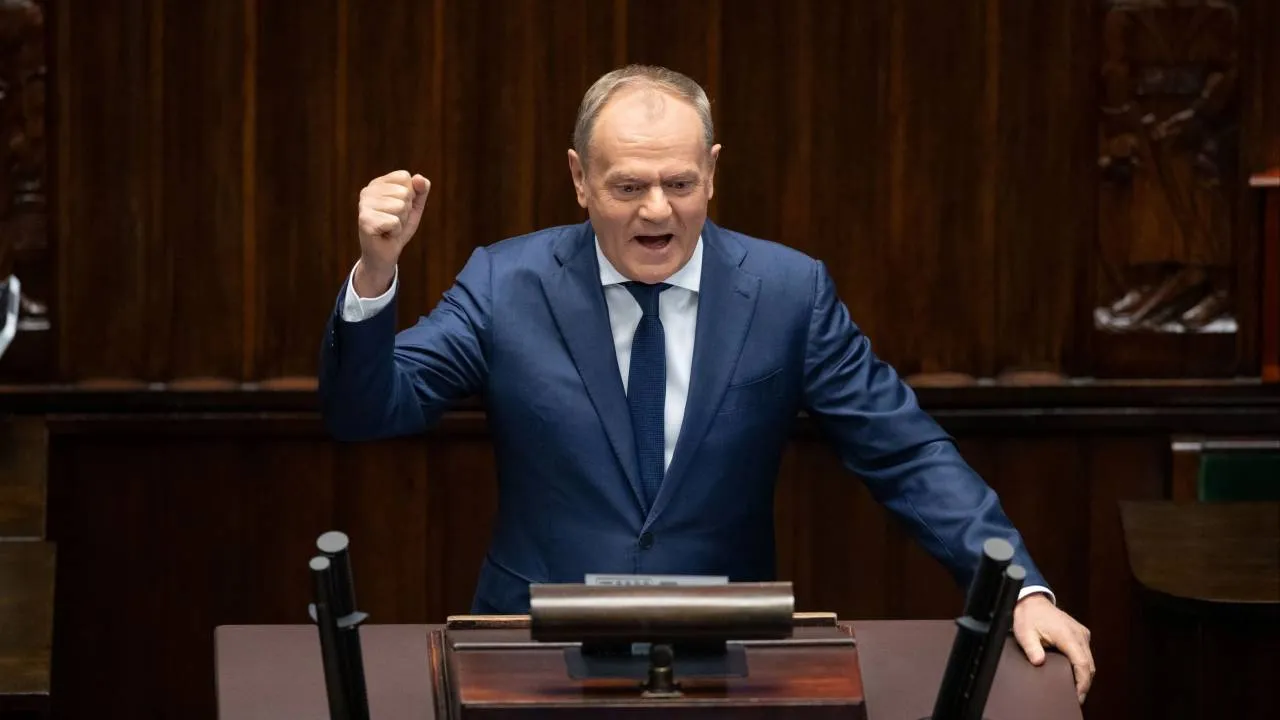 Spotkanie Tuska z Macronem w Gdańsku. Poseł KO zdradził za dużo? [WIDEO]