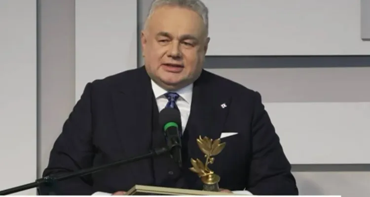 "Jego profesjonalizm i pasja zasługują na najwyższe uznanie". Prezes TV Republika odebrał Laur Wolności Słowa
