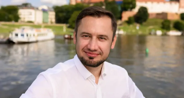 Miszalski hojny dla "swoich". Dziesiątki tysięcy złotych na premie