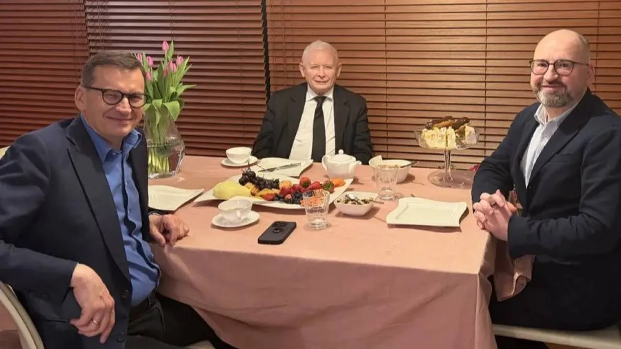 "Są pomysły, jest porozumienie i wspólny kierunek". Pierwsze podsumowanie rozmów Kaczyński-Morawiecki