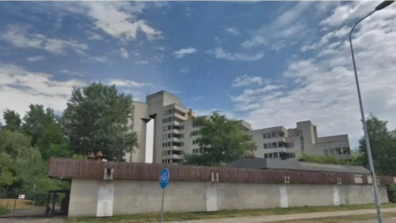 Co dalej ze "szpiegowem"? Warszawa na do wyboru pięć koncepcji