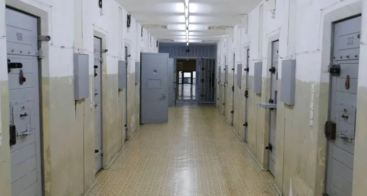 Oszukali ponad 100 osób. Grozi im do 10 lat więzienia