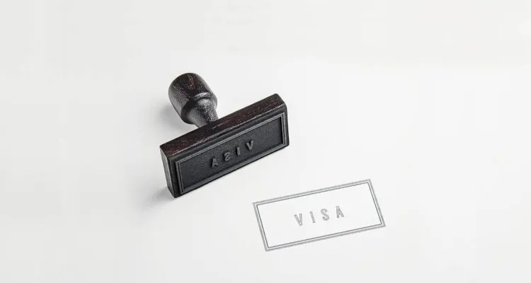 Cudzoziemcy w Polsce. Zezwolenia na pobyt ma już 2 mln osób