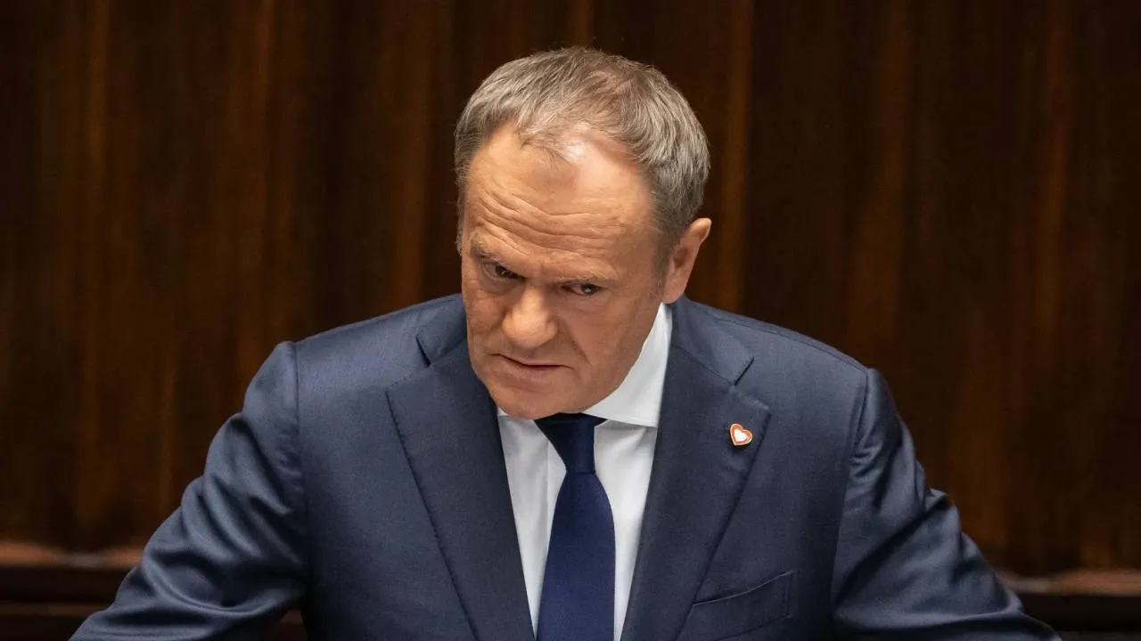 Tusk otwarcie uderza w relacje transatlantyckie. Mocne komentarze: Zrównał USA z Rosją