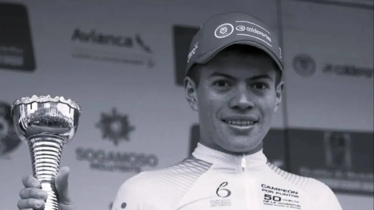 Tragiczny wypadek podczas wyścigu: "Społeczność kolarska opłakuje jego stratę"