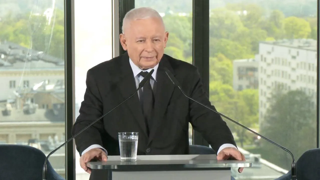 "Potrzebne jest nam dobre, silne państwo". Prezes PiS o konieczności przebudowy ustroju