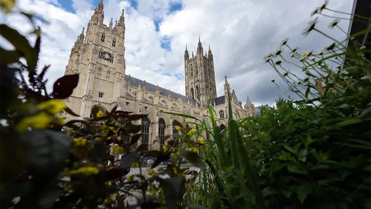 Niepokojąca skala przestępczości wobec kościołów w Wielkiej Brytanii