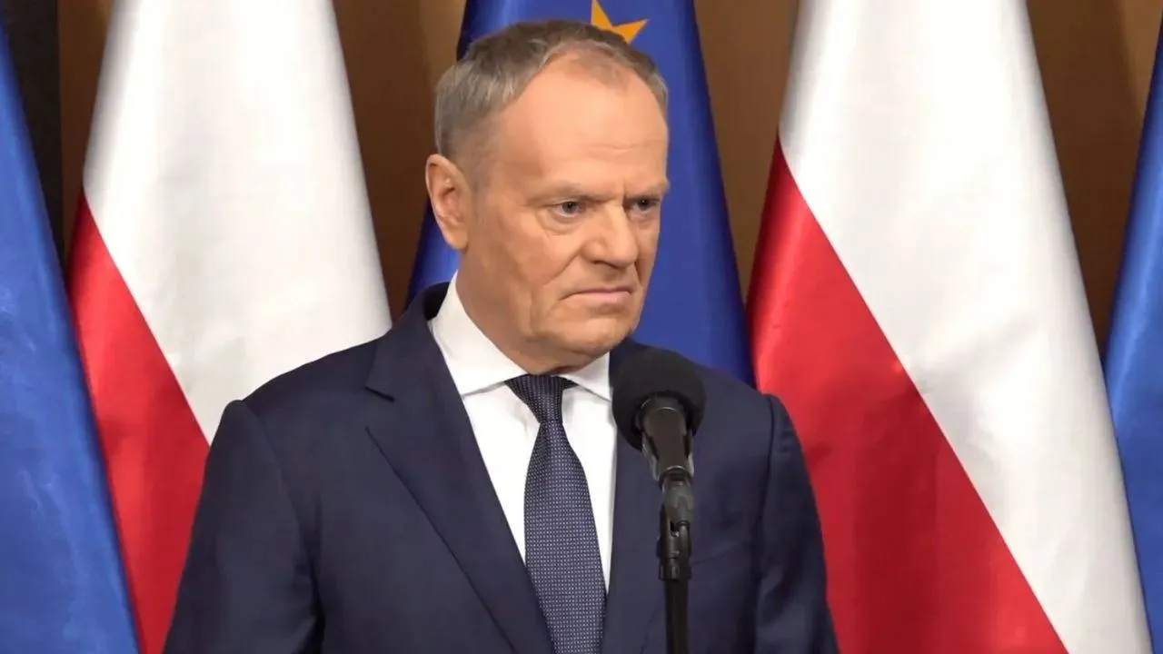 „Poświęca interes narodowy w imię partyjnych gierek”. Gorzkie podsumowanie polityki Tuska wobec USA