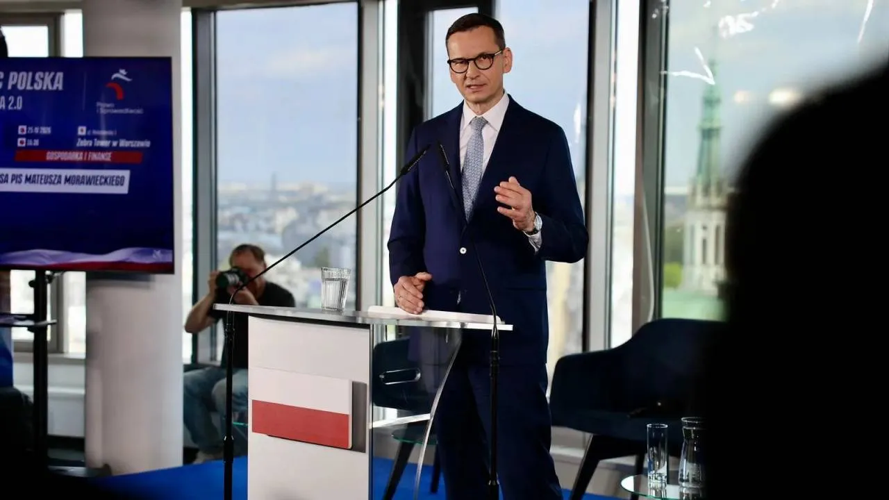 Morawiecki ma nowy plan na polski sektor obronny. "Trzeba przestawić zwrotnicę"
