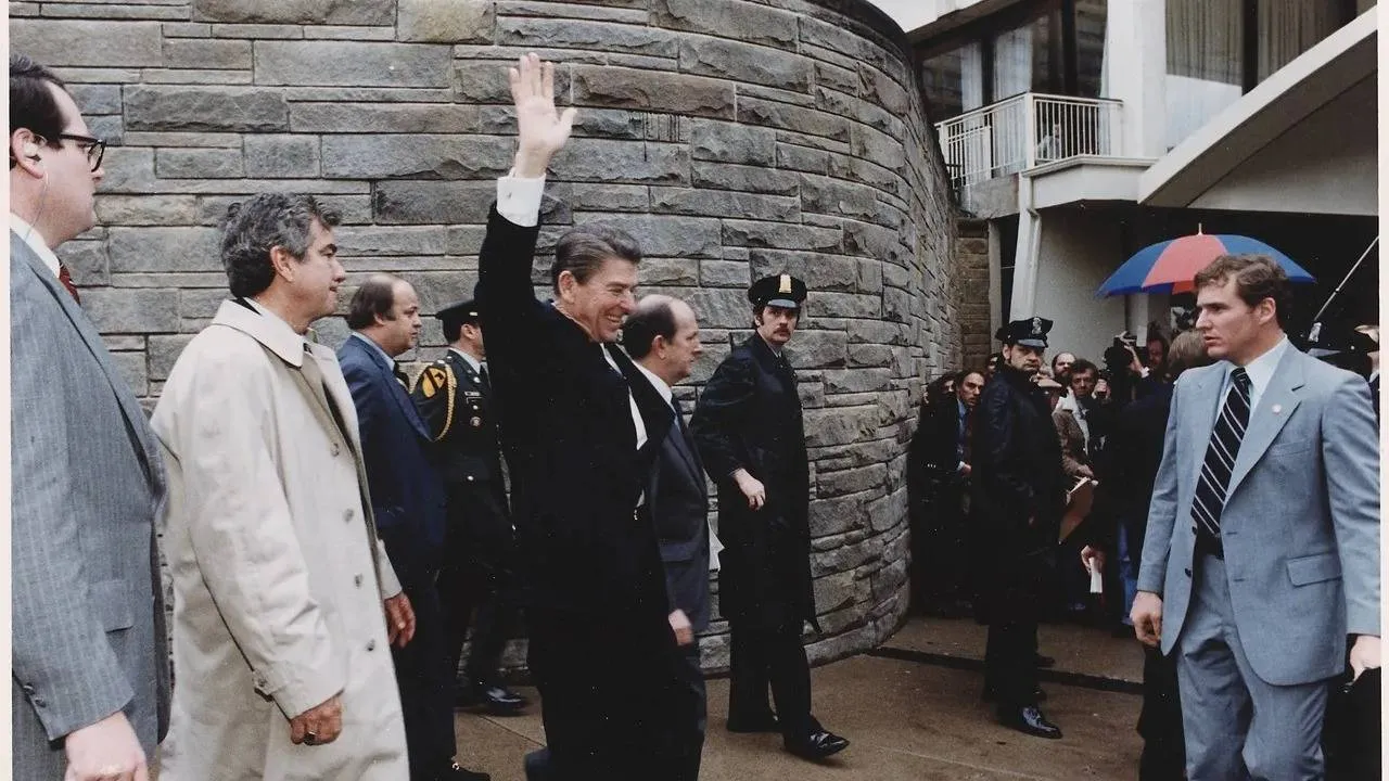 Zamach w Hiltonie w Waszyngtonie. 45 lat temu padły tam strzały w kierunku Reagana