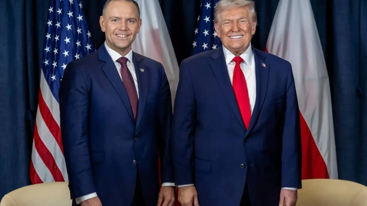 To on wynegocjował wolność Poczobuta. Tajna operacja służb USA i polskiego prezydenta trwa od września