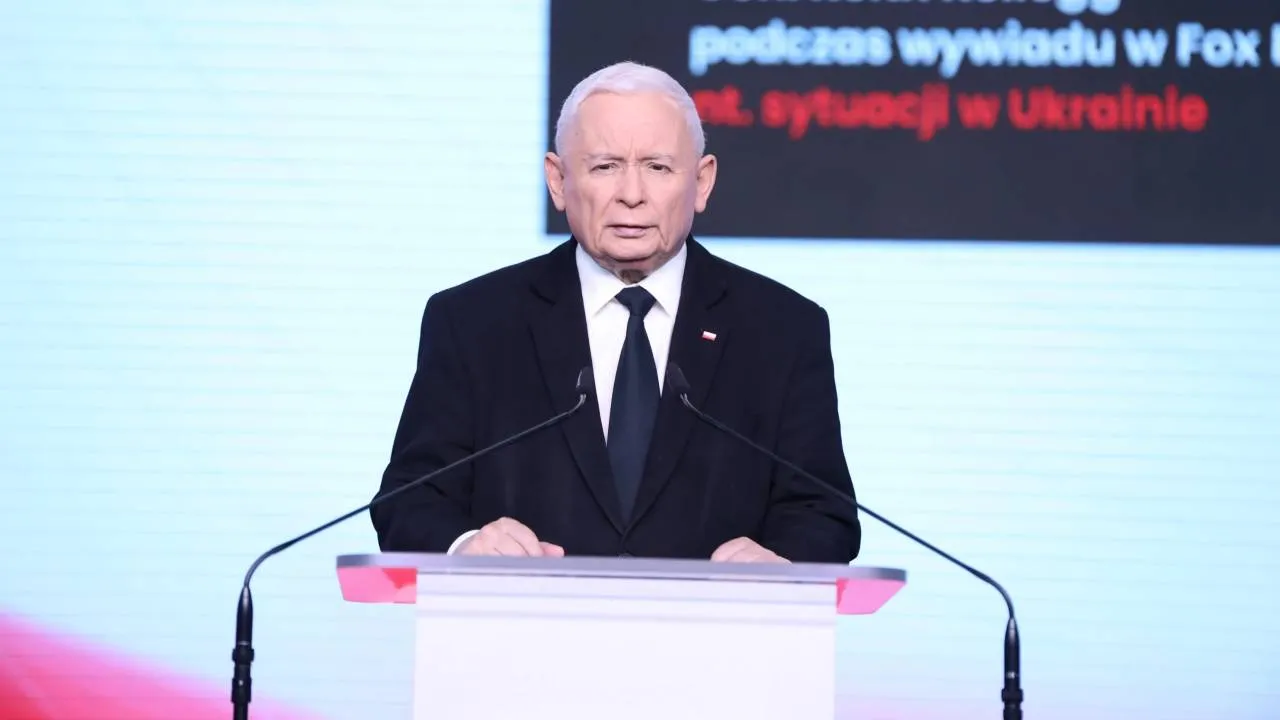 Kaczyński o uwolnieniu Poczobuta. "Ten dzień mógł nastąpić już wiele miesięcy temu"