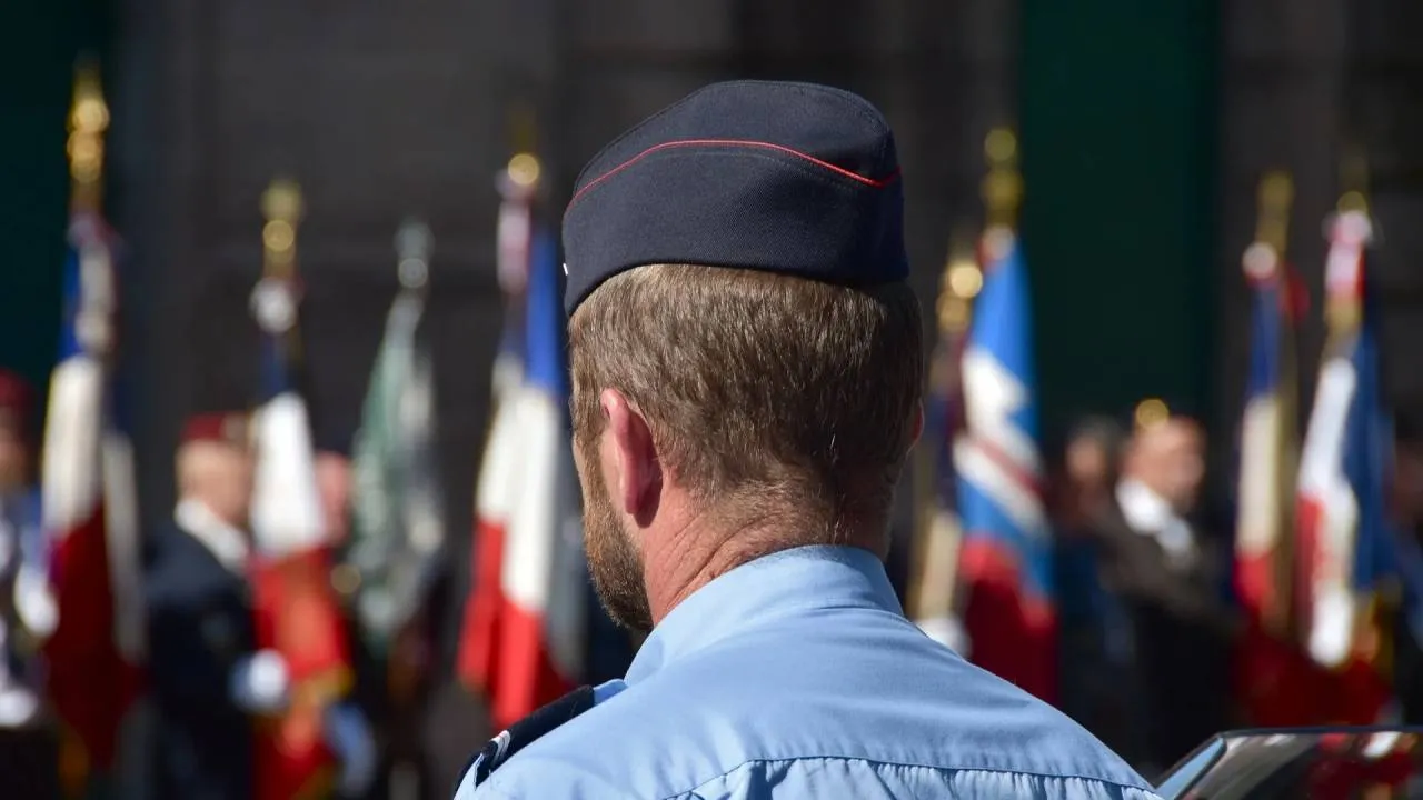 Porażająca skala przestępstw we Francji. Więzienia pękają w szwach