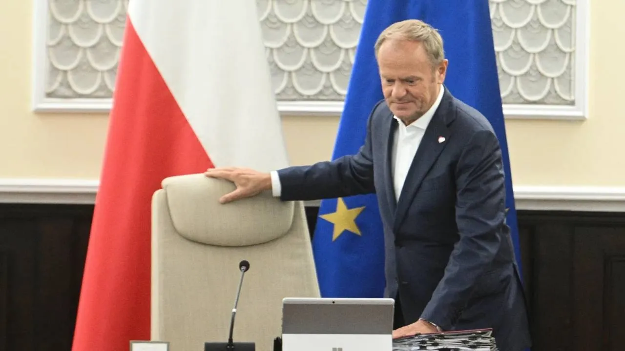 Tusk świętuje rocznicę Polski w UE. Zamieścił nieoczywiste porównanie i... dostał kontrę