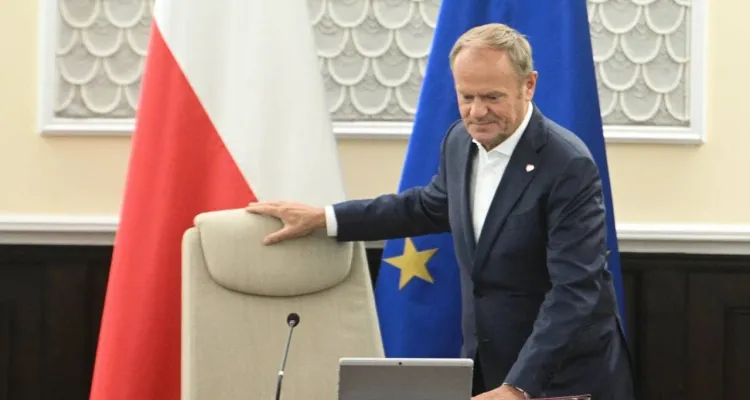 Tusk świętuje rocznicę Polski w UE. Zamieścił nieoczywiste porównanie i... dostał kontrę