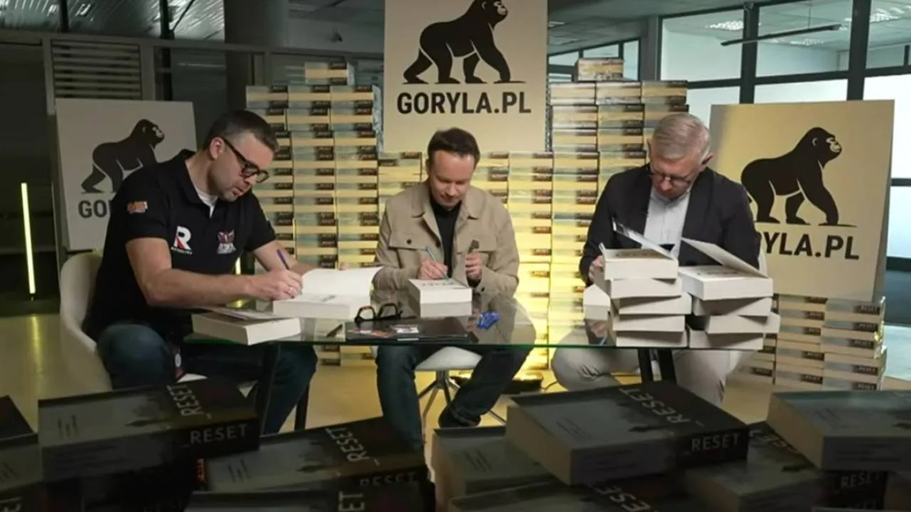 Prof. Cenckiewicz zapowiada biografię Tuska. "Premier mówił, że wie, że dużo o nim wiem"