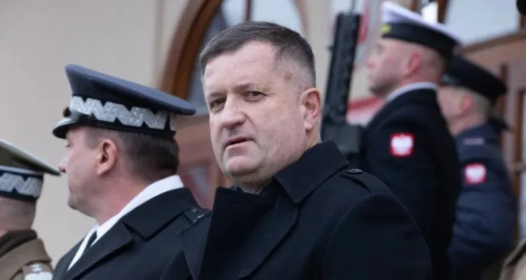 Jak gniją służby, z którymi wygrał Cenckiewicz. "Gazeta Polska" o tym, co dzieje się w SKW