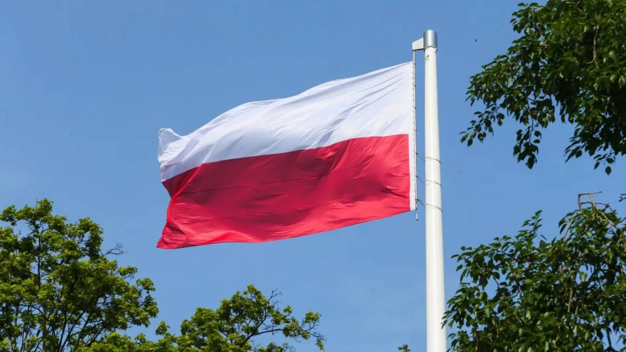Dziś Dzień Flagi RP. Znamy plan uroczystości [ZOBACZ]