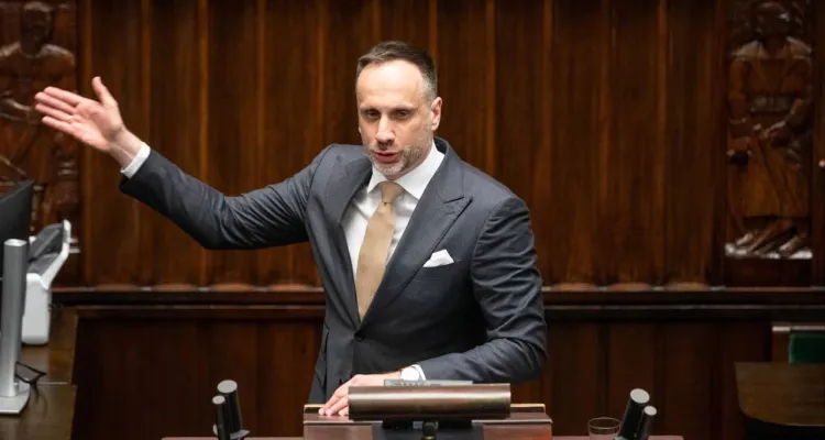 Czy Janusz Kowalski wystartuje z list Konfederacji? Stanowcza odpowiedź posła! [ZOBACZ]