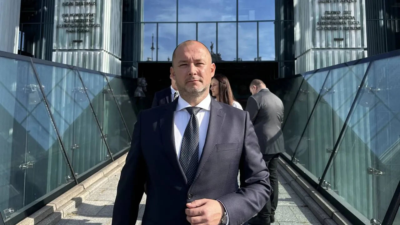 Dziwna akcja prokuratury. Niby chcą ścigać sędziego, ale utrudniają rozpoznanie wniosku ws. immunitetu