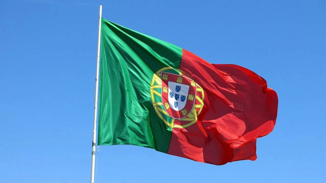 Obywatelstwo, ale nie tak szybko. Portugalia przyjęła bardziej restrykcyjne prawo