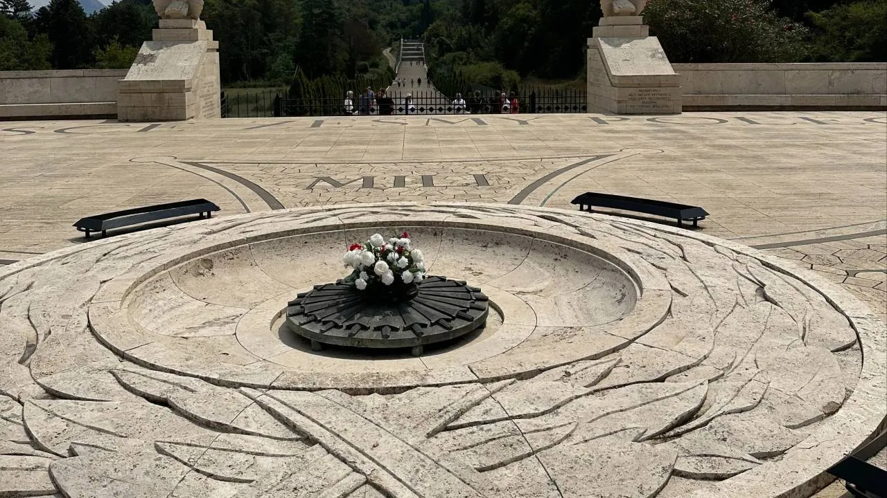 Prezydent Nawrocki odwiedzi Monte Cassino