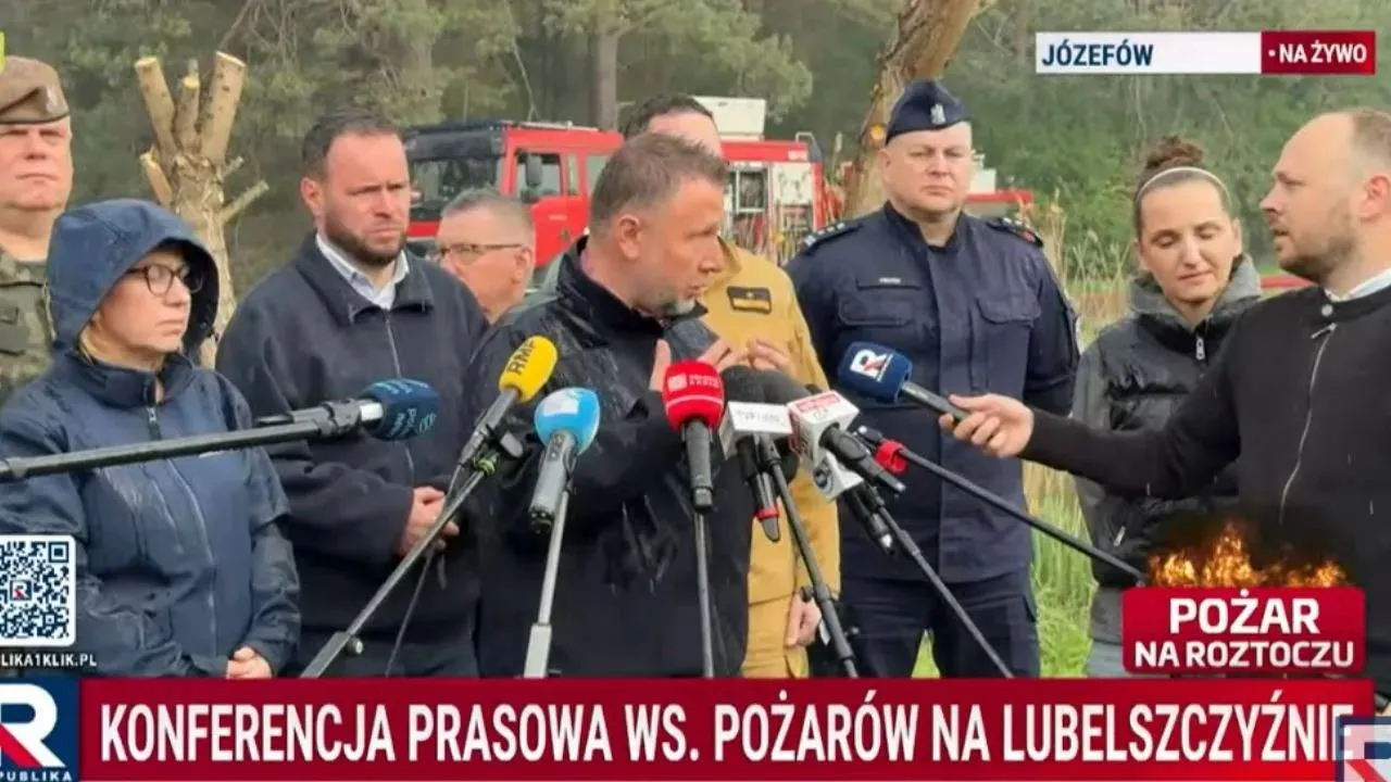 Awantura na konferencji prasowej. Dziennikarz zadał proste pytanie o rozbitego Dromadera