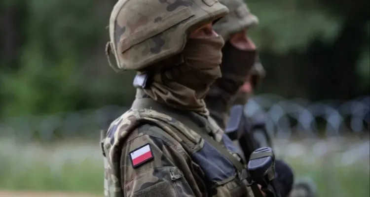 "Der SAFE", czyli drożej, wolniej i gorzej. Polska zbrojeniówka znacznie spowolni – ostrzega były wiceszef MON
