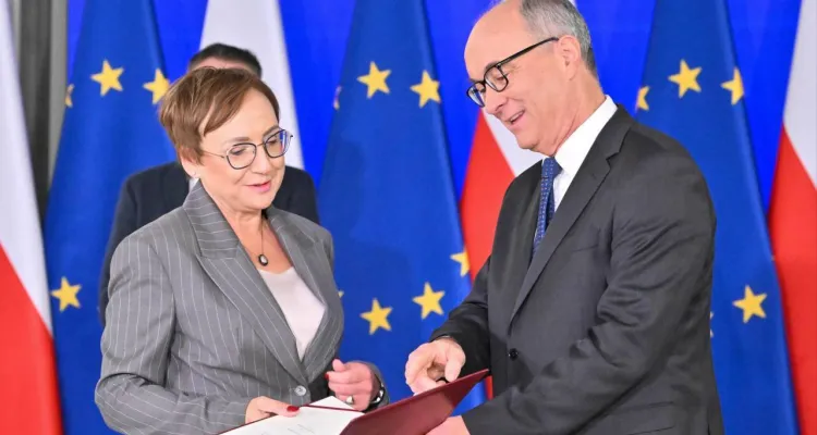 Byli prezesi TK napisali do Czarzastego. Chcą działań w sprawie osób "koczujących" w Trybunale