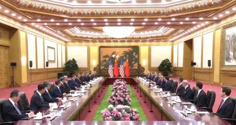 Donald Trump spotkał się z Xi Jinpingiem. Pierwsze takie rozmowy od dziewięciu lat