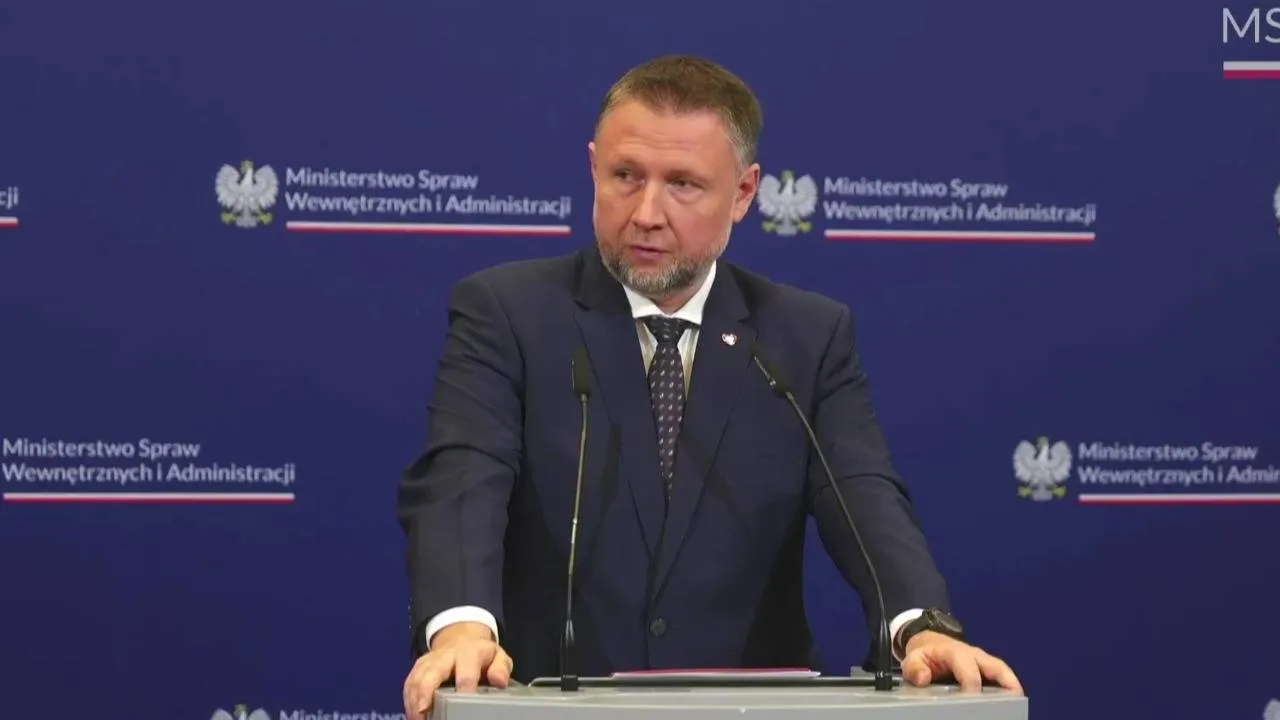 "Panie Kierwiński i Panie Żurek, nie wybronicie się z tego". Fala oburzenia po skandalicznej akcji policji