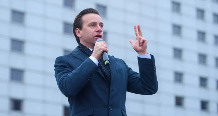 Rząd forsuje homo-małżeństwa w Polsce. Bosak: Od początku mieliśmy rację [SZCZEGÓŁY]