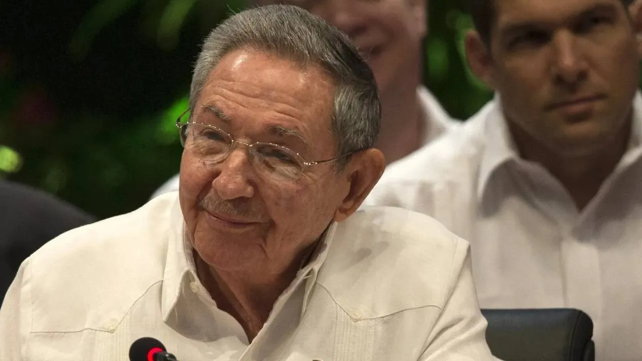 USA chcą przedstawić zarzute karne Raulowi Castro