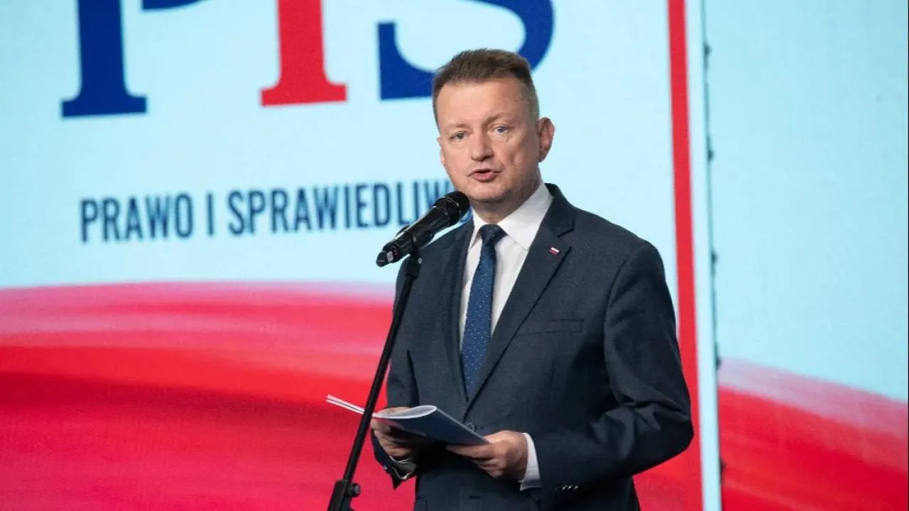 PiS reaguje na przestępcze incydenty wymierzone w dziennikarzy Republiki. Ważna deklaracja Błaszczaka
