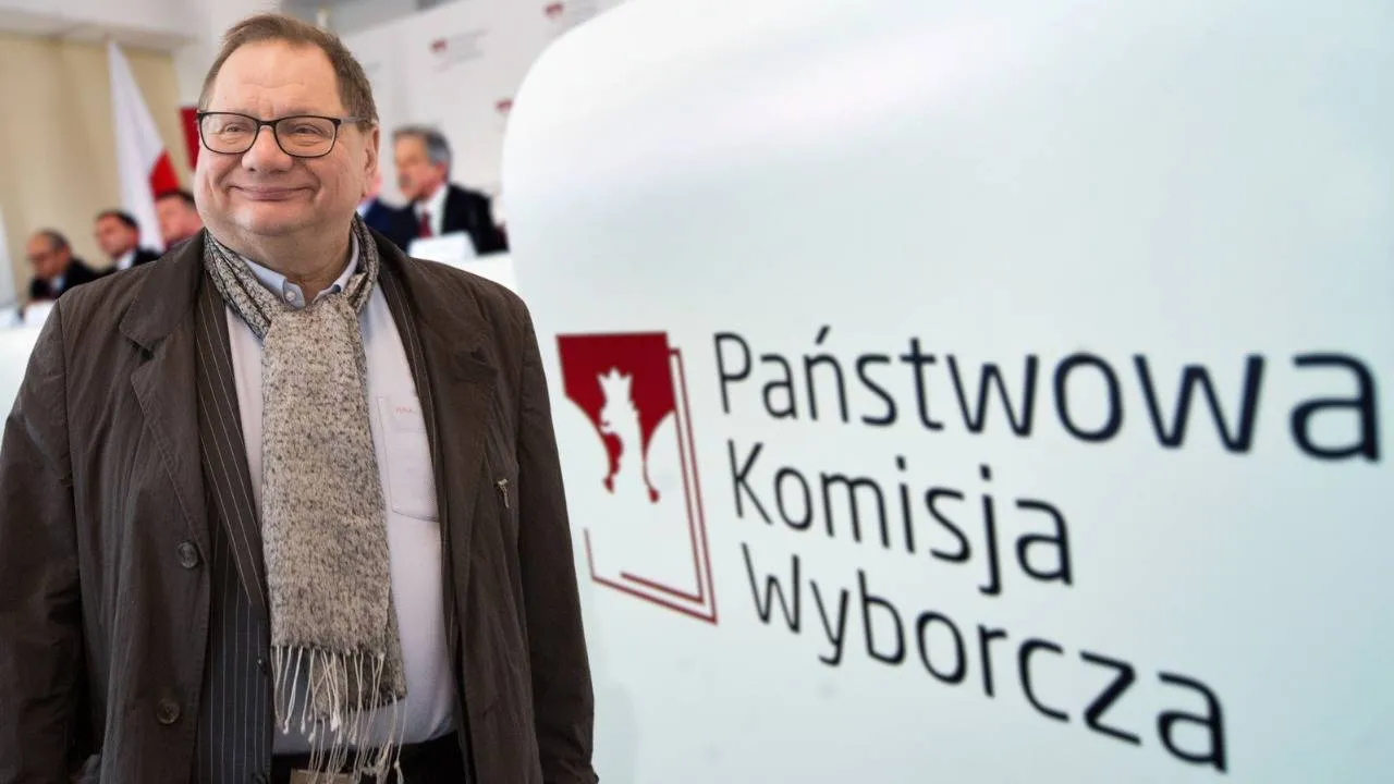 Czystka przed wyborami. PKW kazała komisarzom pisać skargi na samych siebie. „Wszyscy odpowiedzieli”