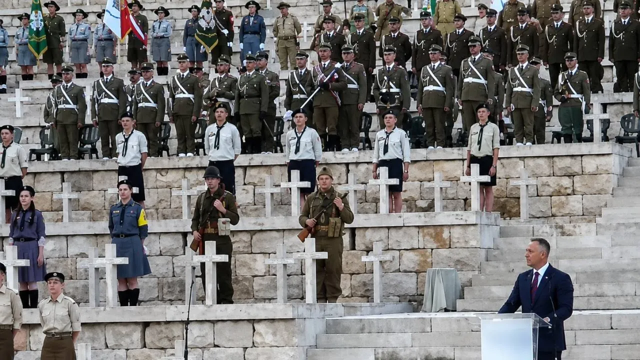 Prezydent Nawrocki na Monte Cassino: „Musimy mówić o historii jasno” [ZDJĘCIA]
