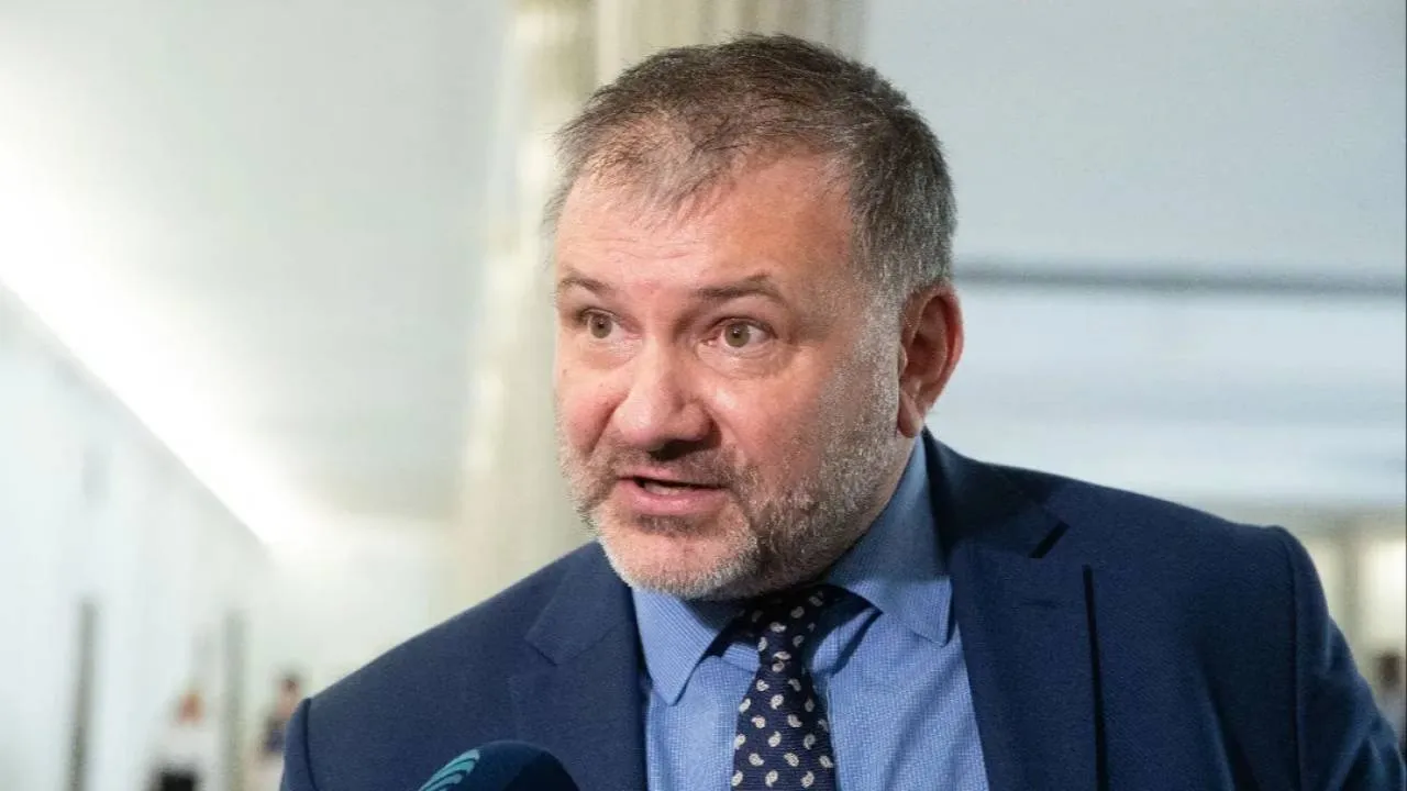 Czy Żurek wie, gdzie znajduje się Zbigniew Ziobro? Niby "Waszyngton", ale to było trudne pytanie... [WIDEO]