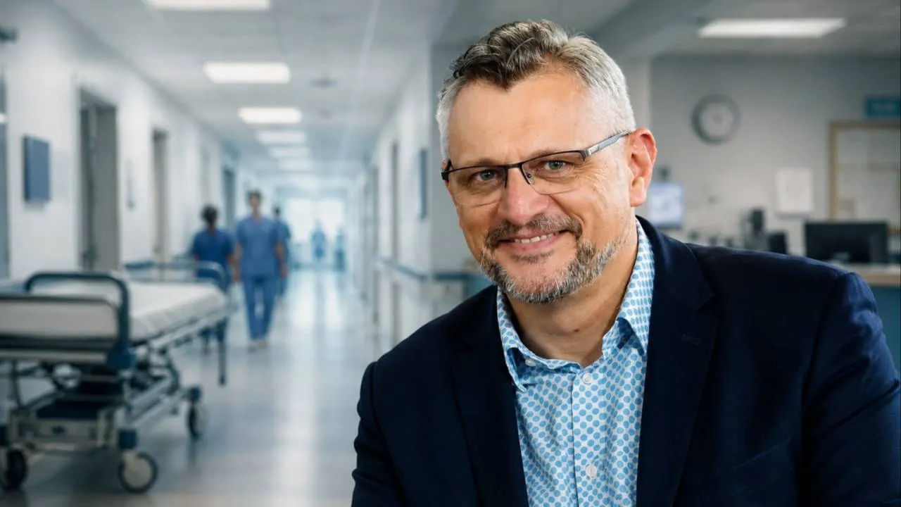 NFZ ukarał szpital po prywatnym zabiegu syna polityka KO. Teraz placówka prosi o raty