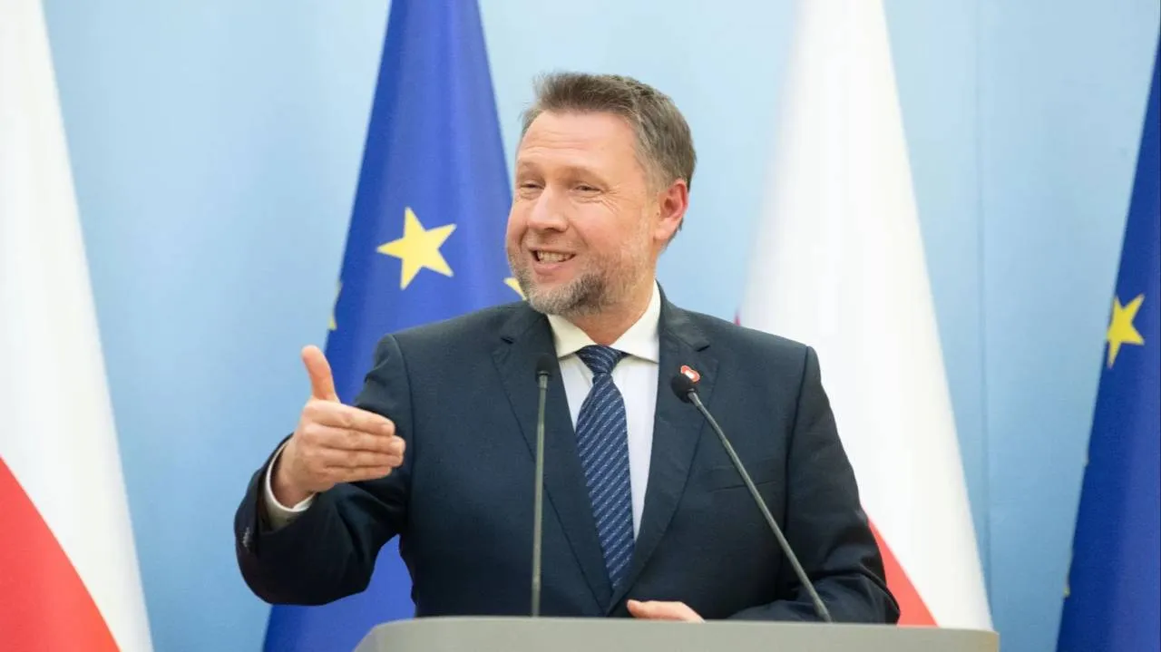 Ataki na Republikę trafiły do Senatu. Kierwiński ma przekazać informacje [SZCZEGÓŁY]