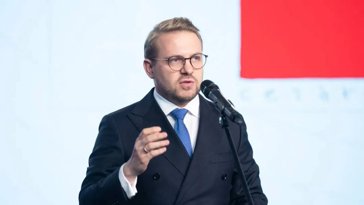 Ozdoba: Tusk to w Białym Domu "persona non grata". Jest szkodnikiem
