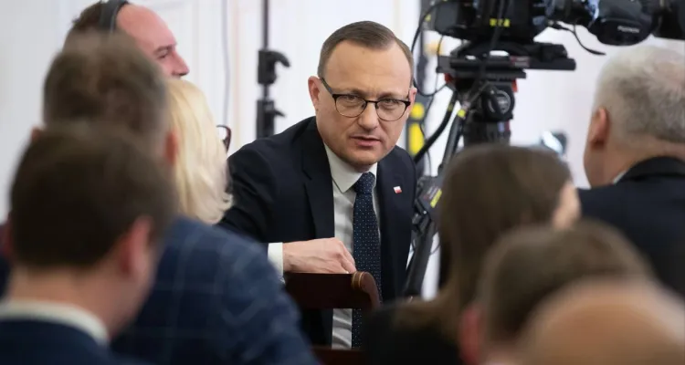 Służby w domu prezydenta. Rzecznik MSWiA próbuje odwrócić uwagę? Leśkiewicz rozwiał spekulacje