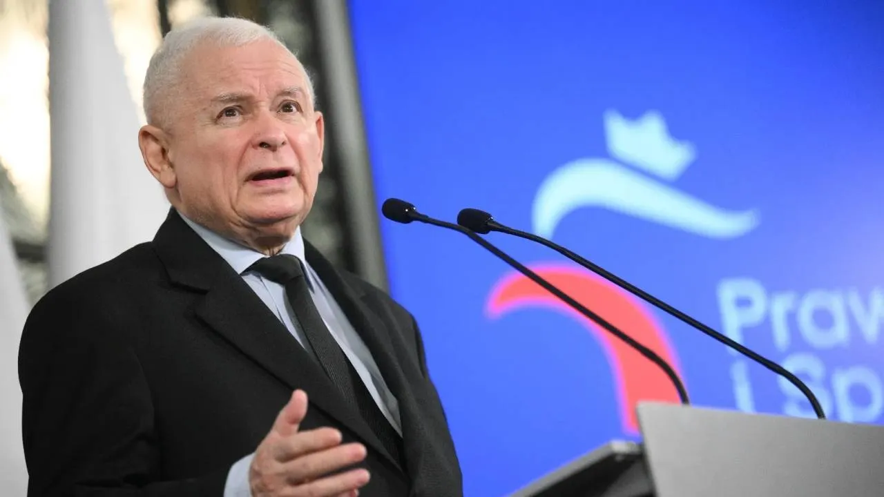 Wtargnięcie służb do domu rodzinnego prezydenta. Głos zabrał Jarosław Kaczyński