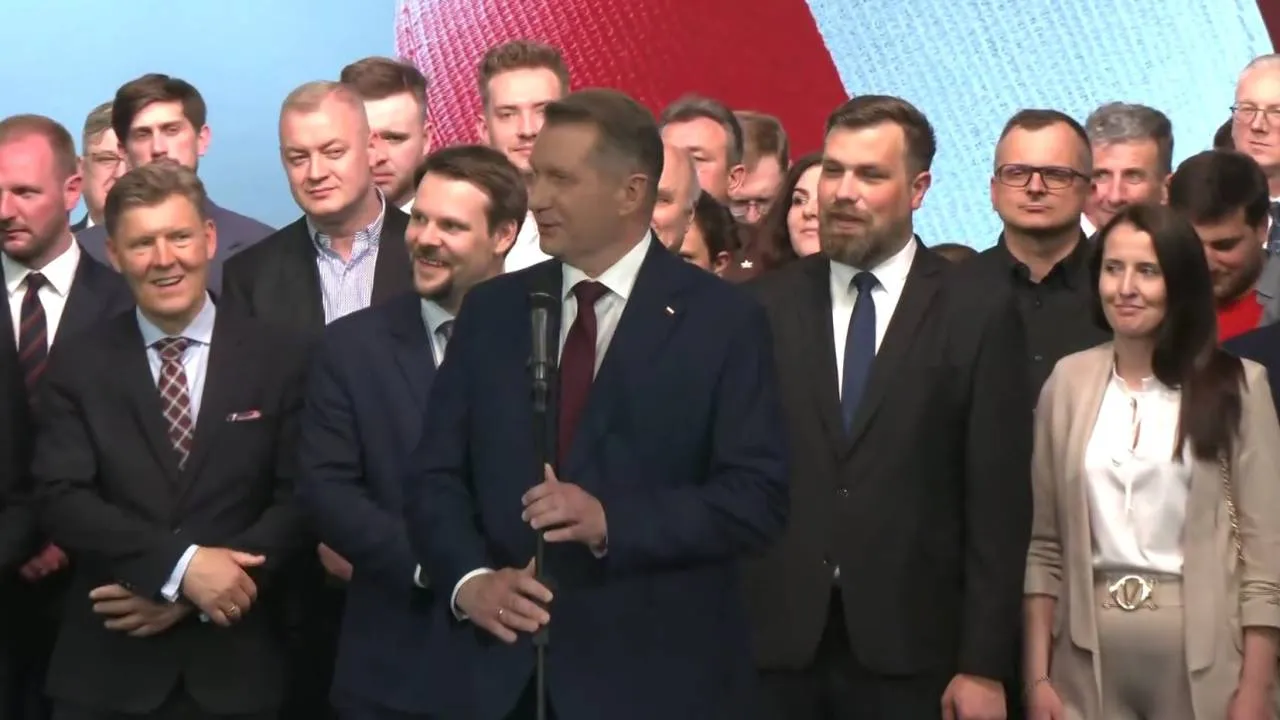 „Zbrodnicza władza gnębi samorządy”. Czarnek wskazał, co trzeba zmienić w konstytucji