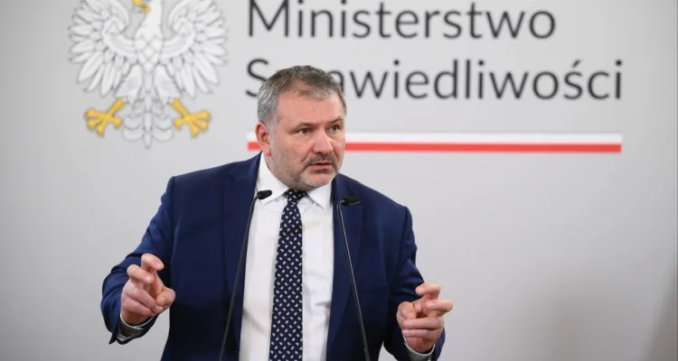 Zawieszenie prok. Janeczka. Trudna interpelacja trafi na biurko Żurka