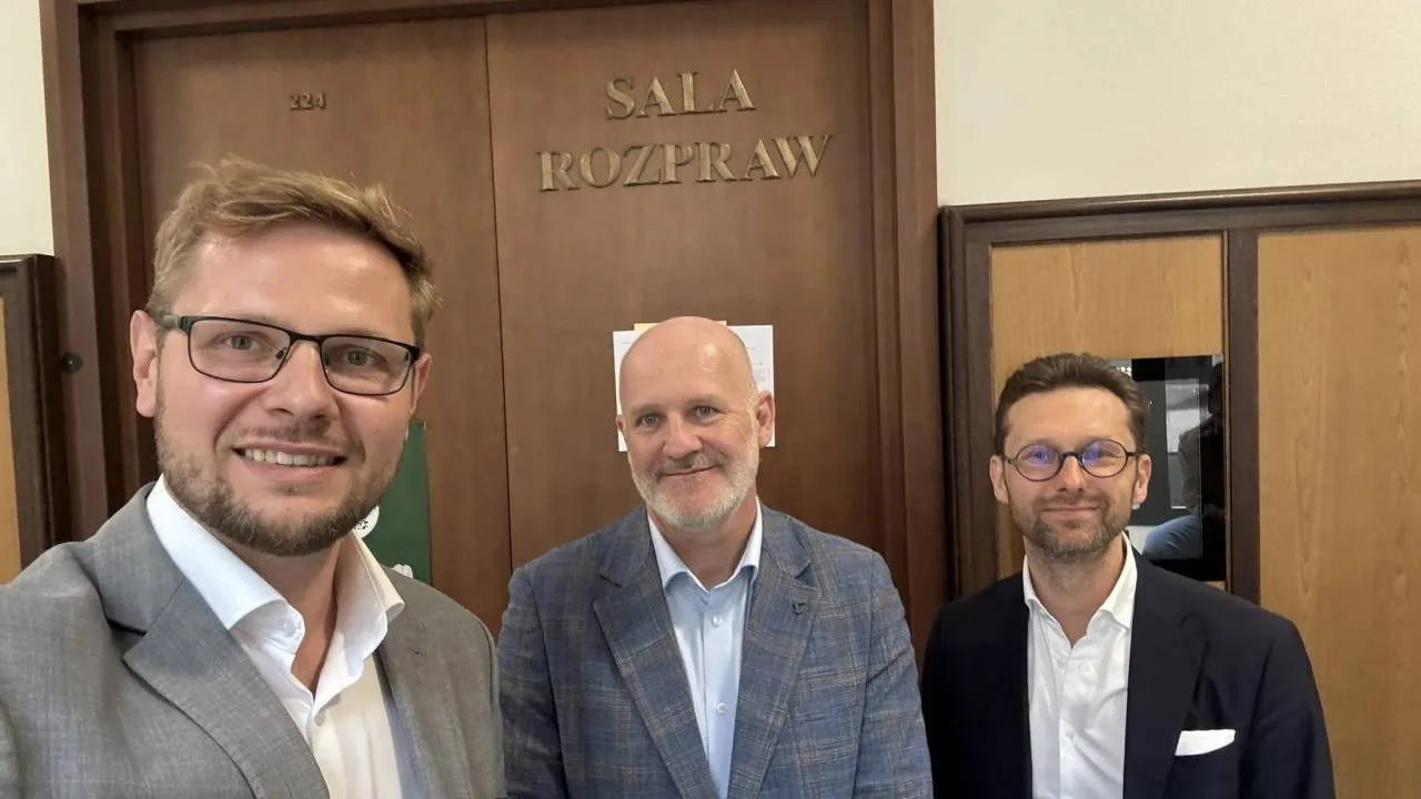 Michał Woś z pełnomocnikami