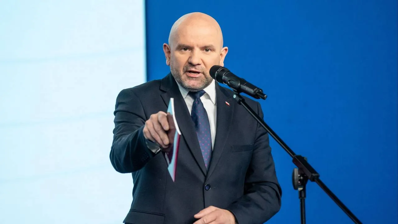 Interwencja Goska ws. wejścia do domu Sakiewicza. Jest odpowiedź policji