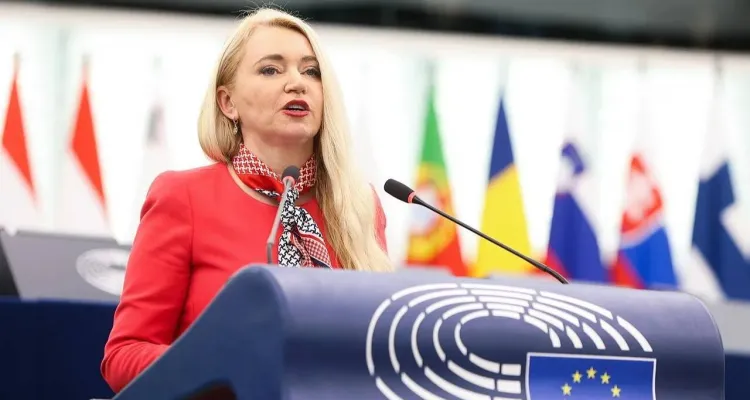 Lisiewicz: Przegląd posłów o bardzo małym rozumku. Za obecnej władzy głupota przestała być czymś wstydliwym