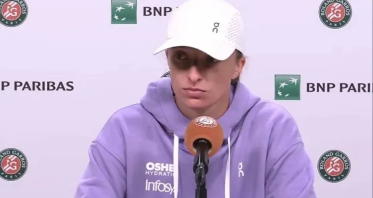 Iga Świątek bije się w piersi po porażce w Roland Garros: 
